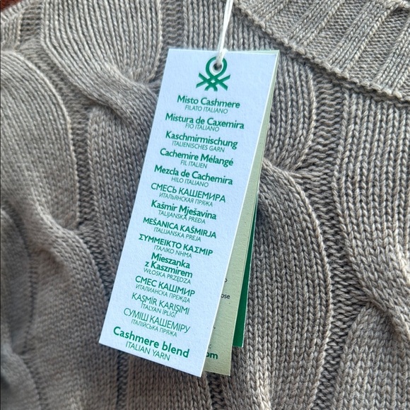 United Colors Of Benetton Beige Cable Knit Sweater - Picture 2 of 5